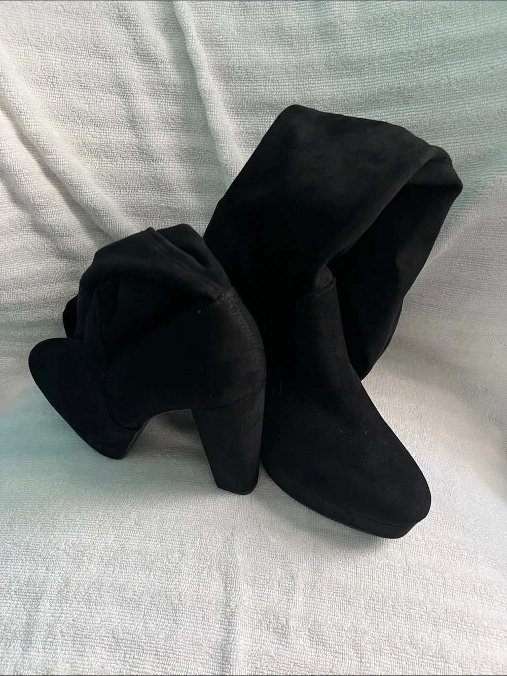 Shoe Dazzle Black Suede Over-the-Knee Heeled Boots with Tie Size 10